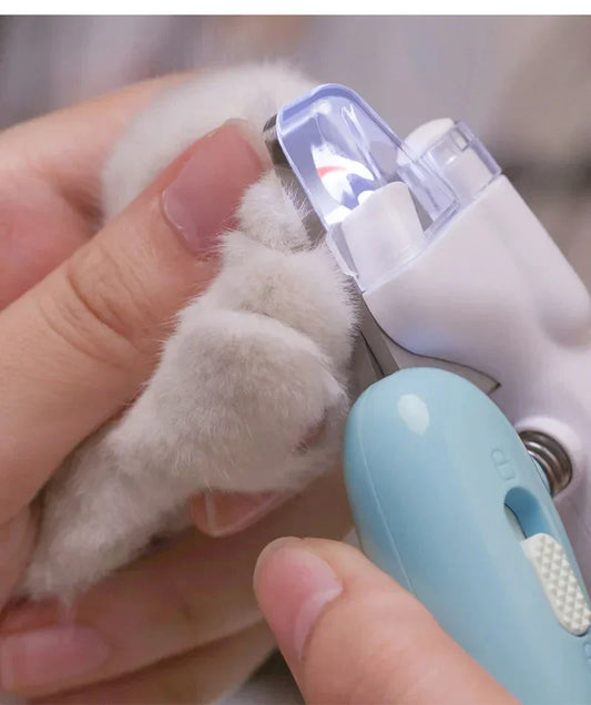 LED Pet Nail Clippers & Grinder for Dogs & Cats - FurTrend