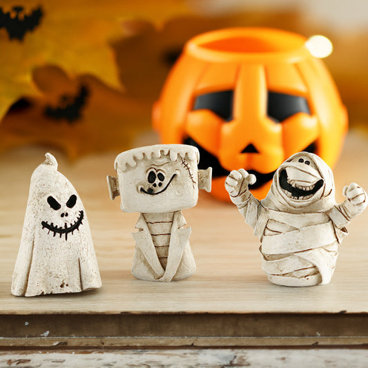 Halloween Ornament for Haunted Scenes