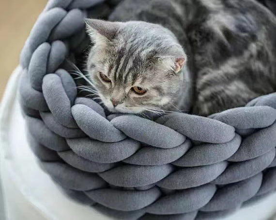 Fluffy Cat Bed Cushion – Soft Plush Kennel Mat - FurTrend