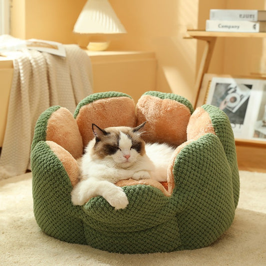Cozy Cactus Pet Bed for Dogs & Cats - FurTrend